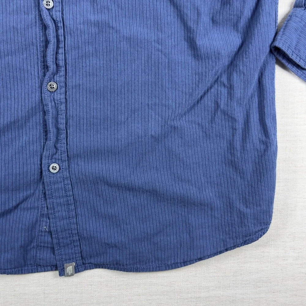 The North Face A5 Series Mens Large Blue Pinstripe Long Sleeve Button Down Shirt